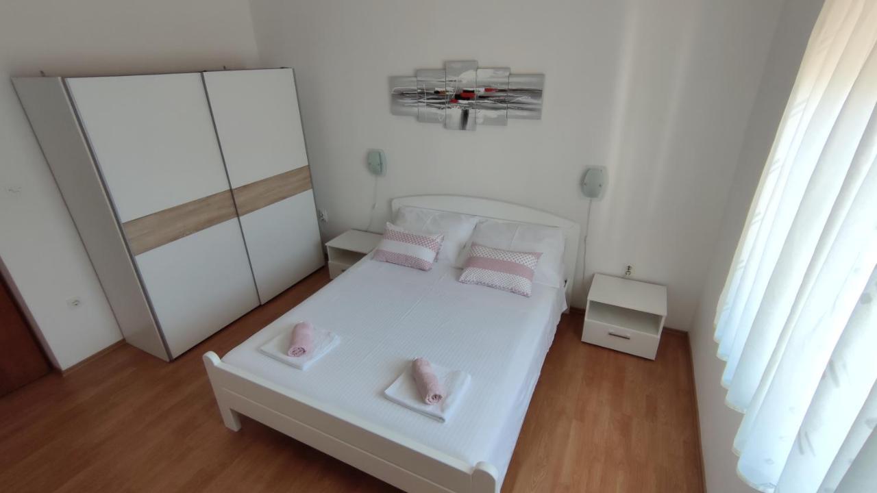 Apartment "Andrea" Сплит Экстерьер фото